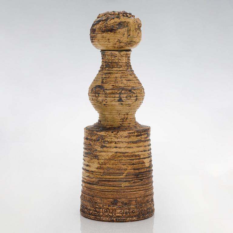 Eija Karivirta, skulptur/vas, stengods, signerad Eija Karivirta Finland.