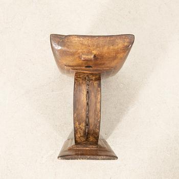 Chair, Ashanti, Ghana, mid-1900s.