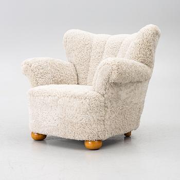A Swedish Modern armchair, 1940s.