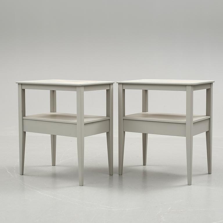 SÄNGBORD, ett par, 1900-talets första hälft.