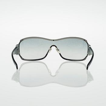 AURINKOLASIT, Chanel.
