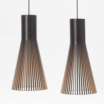 Seppo Koho, pendant lamps, a pair, "Secto 4200", Secto Design, Finland, 21st century.