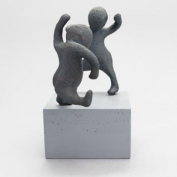 Raimo Veranen, sculpture, painted sandstorne, signed and dated -95.