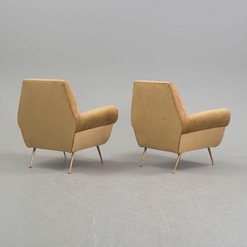 A pair of  mid-20th century lounge chairs by Gigi Radice, Minotti.