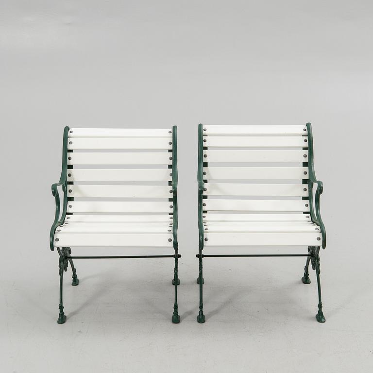 Garden group, 4 pieces, second half of the 20th century.