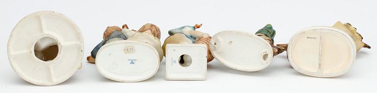 FIGURINER, 5 st, porslin, MJ Hummel, Goebel, 1900-tal.
