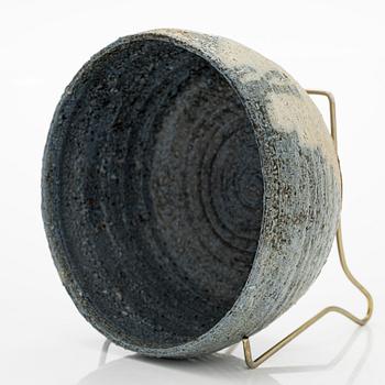 Raija Tuumi, malja, kivitavaraa, signeerattu RT ARABIA 1969.