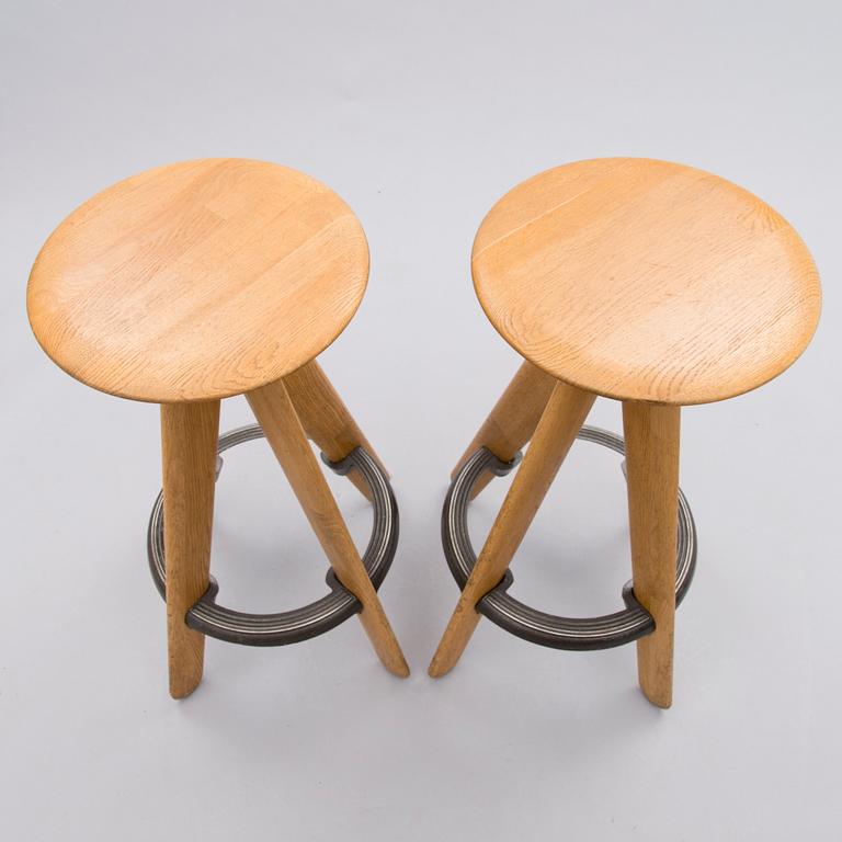 TOM DIXON, a pair of 21st century 'Slab Bar Stools'.