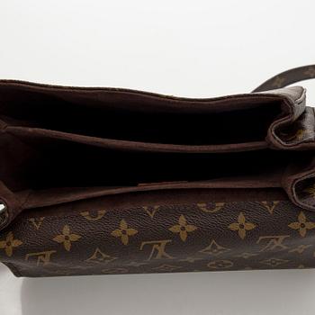Louis Vuitton, a Monogram Canvas 'Pochette Metis' bag.