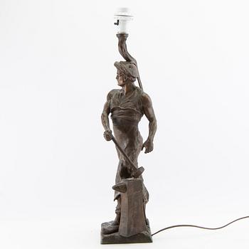 Bordslampa 1900-talets första hälft.