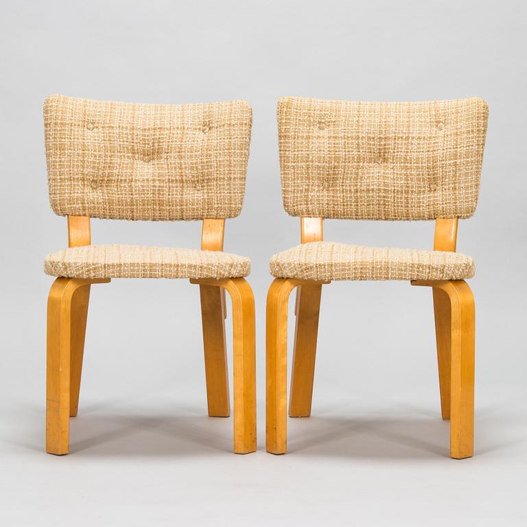 Alvar Aalto, four mid-20th century '62' chairs for O.Y. Huonekalu- ja Rakennustyötehdas A.B.