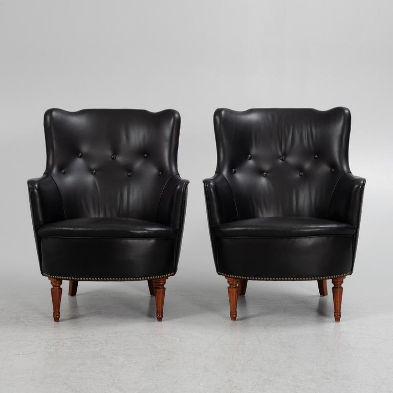 A pair of armchairs, second half of the 20th Century.