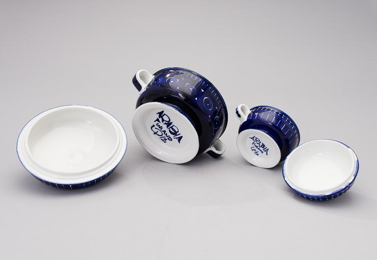 A set of 36 pcs "Valencia" porcelain tableware for Arabia, Finland 1970s.