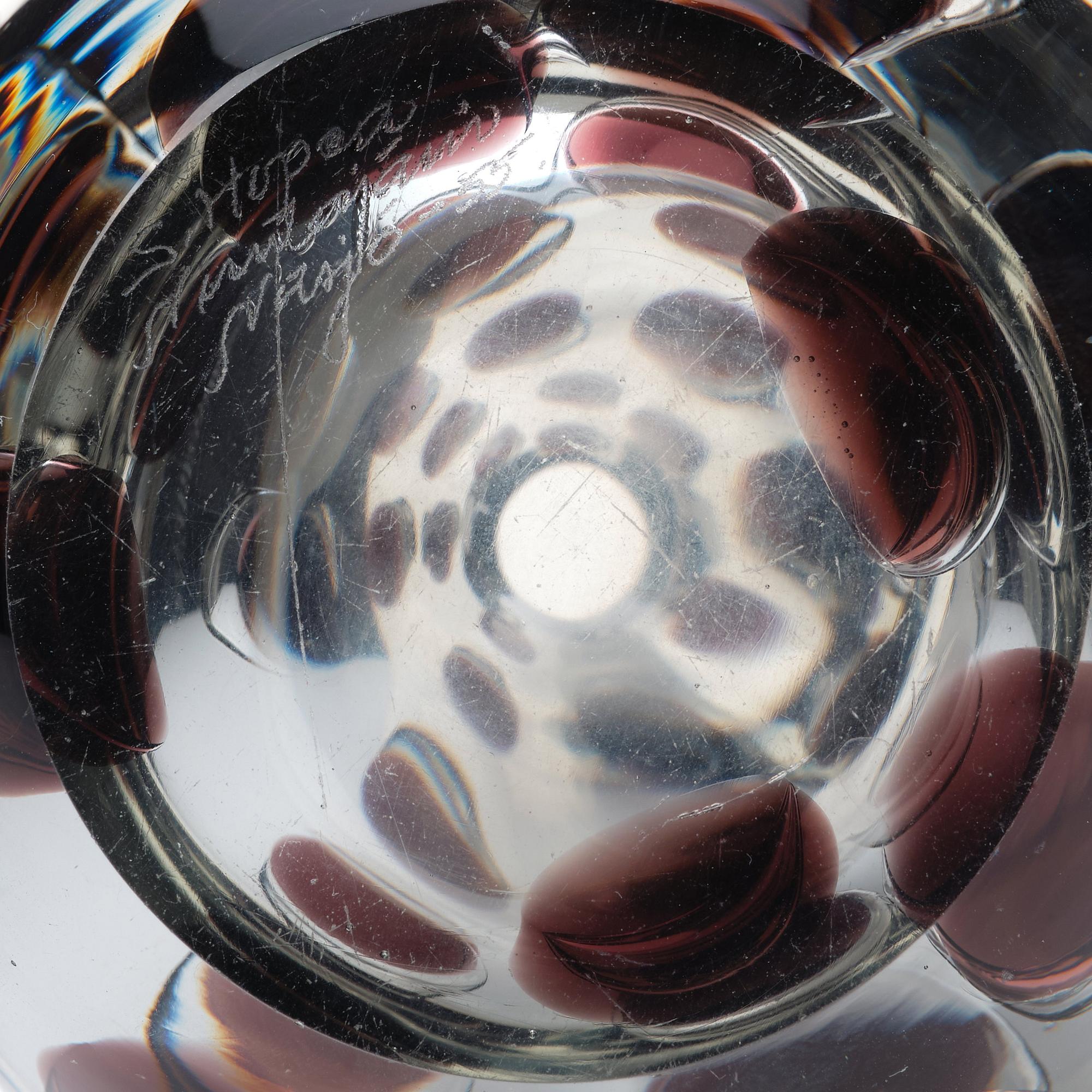Saara Hopea, a 'Panther' glass vase, Nuutajärvi Notsjö, Finland 1955.