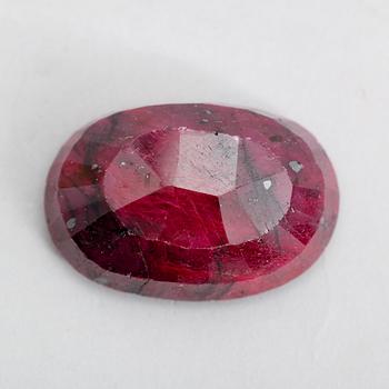 RUBIN, naturlig, corundum,189.00 ct. Certifikat.