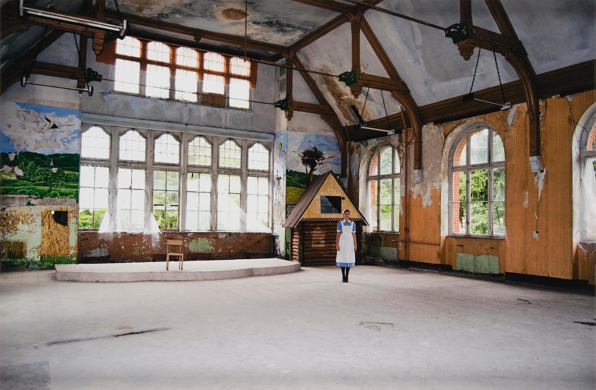 Dana Sederowsky, "Kindergarten, Beelitz Heilstätten", 2013.