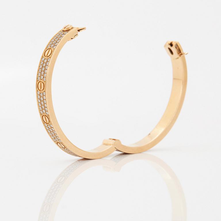 Cartier "Love" armband.