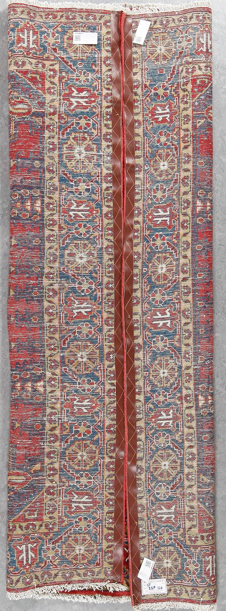 MATTA, Persisk, ca 228x164 cm.