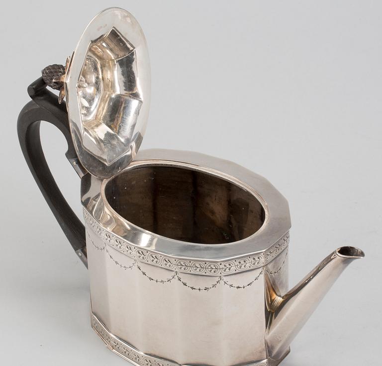 TEKANNA, silver, trol Roberts & Belk, Sheffield, England 1925.