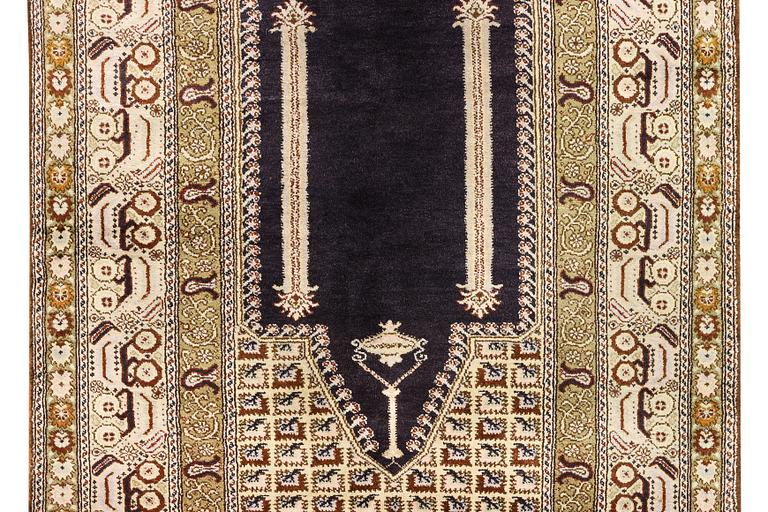 Matta, Kayseri, silke, ca 183 x 122 cm.