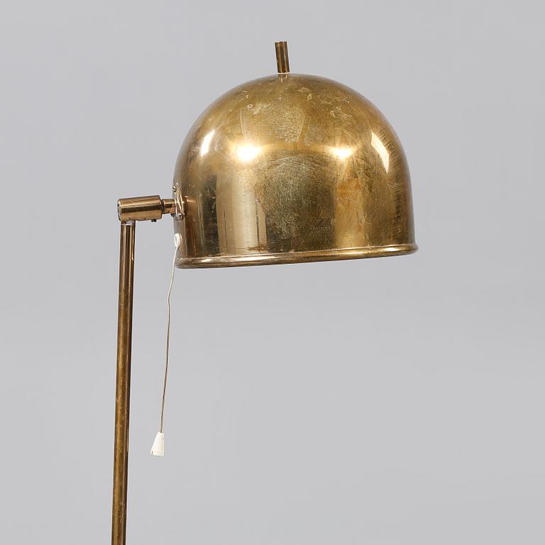 GOLVLAMPA, Bergboms, 1900-talets tredje kvartal.