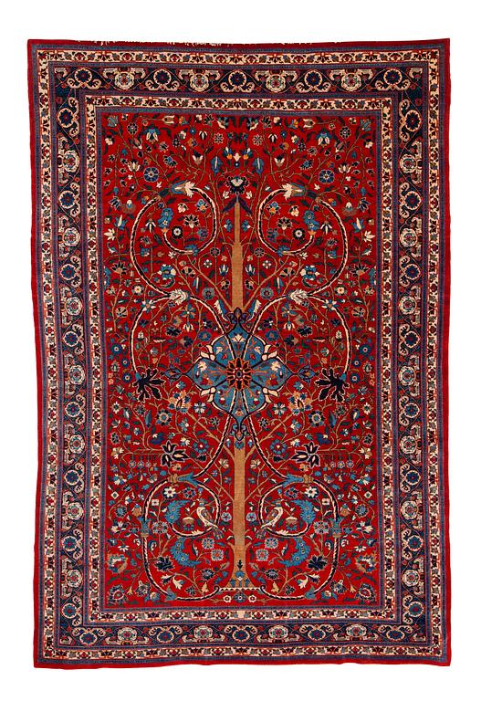 A carpet, antique/semi-antique, Teheran/Nain Tuteshk, ca 314 x 211 cm.