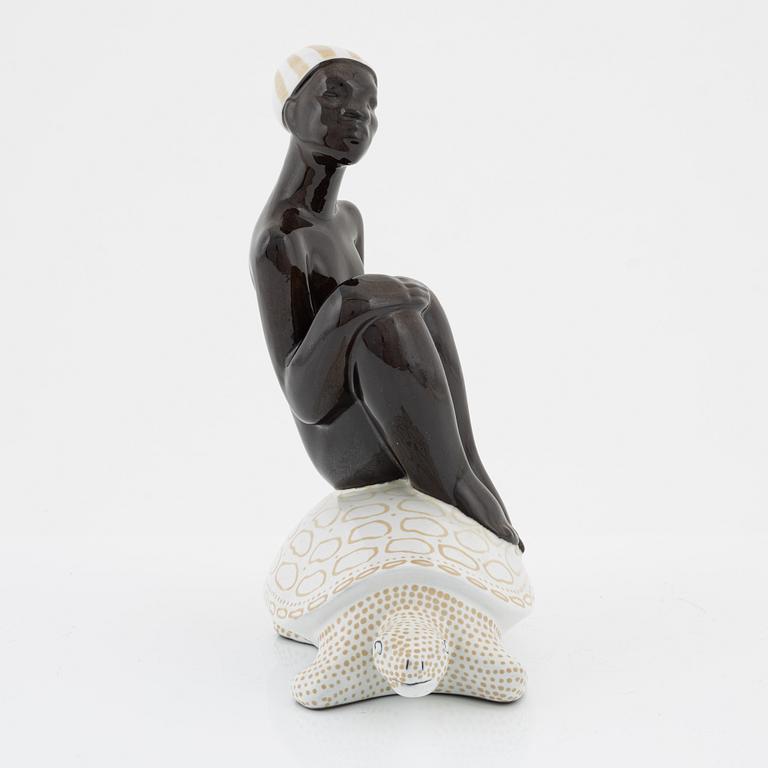 Mari Simmulson, figurin, lergods, Upsala Ekeby, 1950-tal.