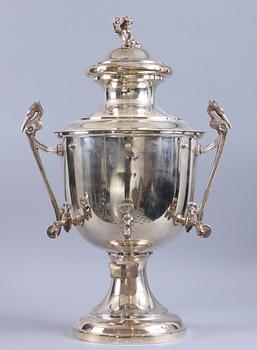 BRÄNNVINSCISTERN, nysilver, bär otydl stmpl, 1900-tal.