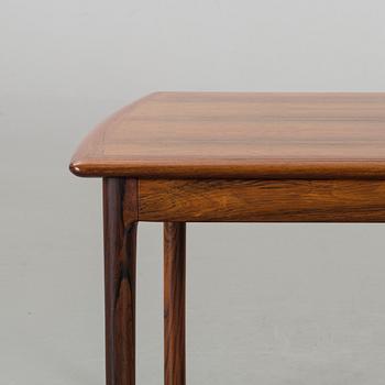 SOFFBORD, 1960-tal. Fanerat med palisander.