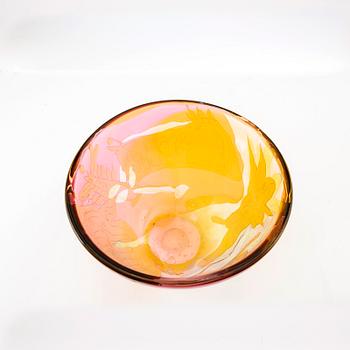 Ann Wärff, skål Kosta signerad och numrerad.