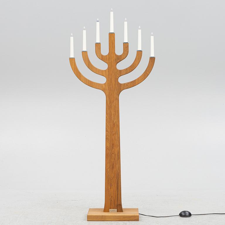 Adventsljusstake, Belganet Svarveri, 2005.