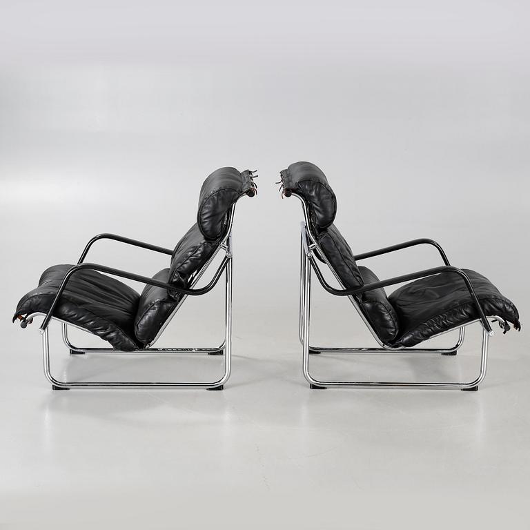 A pair of "Remmi 817H-1K" chairs, designed by Yrjö Kukkapuro in 1969, made by Haimi Oy or Avarte Oy.