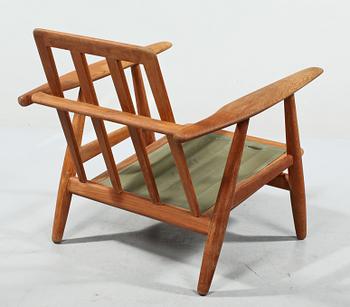 FÅTÖLJ, "GE 240/Cigarren", Hans J Wegner, 1900-talets tredje kvartal.