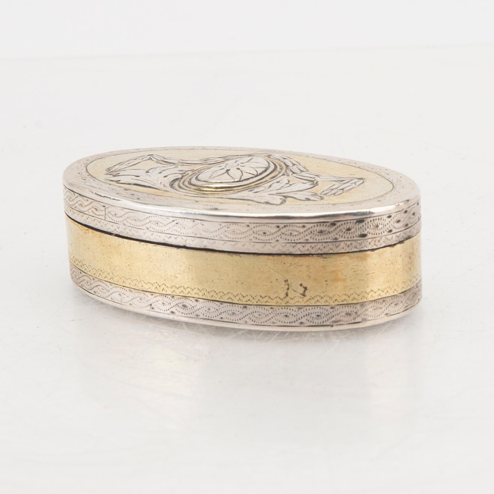 A Swedish 18th century silver box mark of Nils Hellberg Stockholm 1790 weight 64 grams.