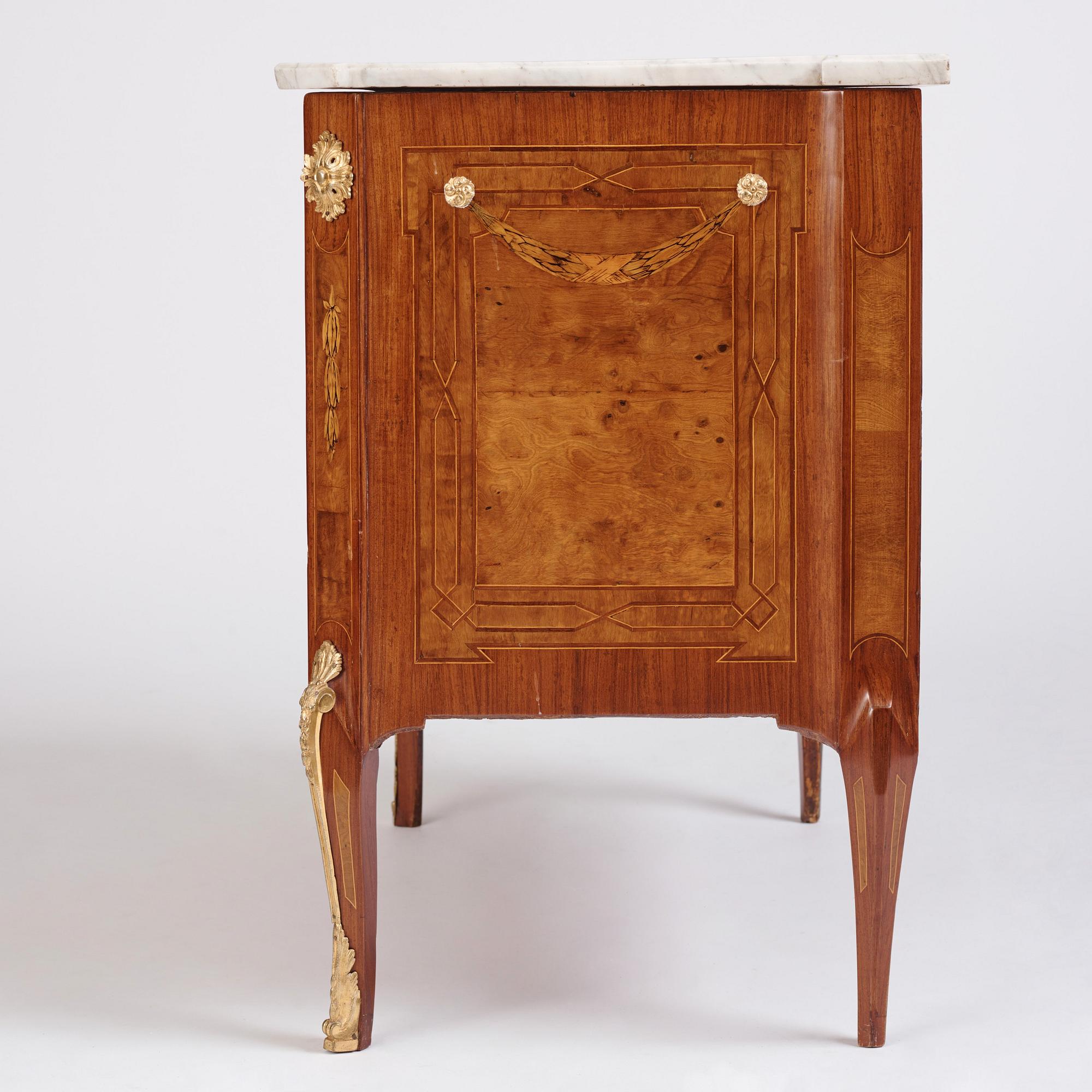 A Gustavian commode by Georg Haupt (master in Sockholm 1770-1784).