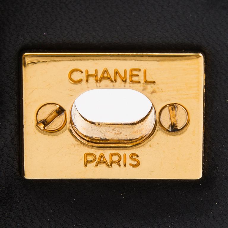 CHANEL, "Double Flap Bag", LAUKKU.