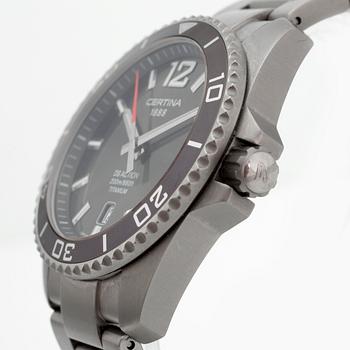 CERTINA, DS Action (200m), wristwatch, 43 mm.