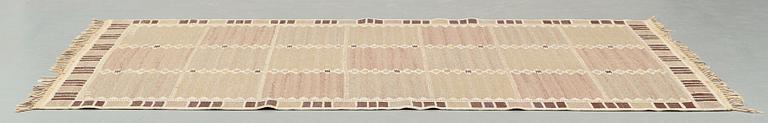 BARBRO NILSSON, MATTO, "Salerno grå med enkel bård", flat weave, ca 245 x 170,5 cm, signed AB MMF BN.