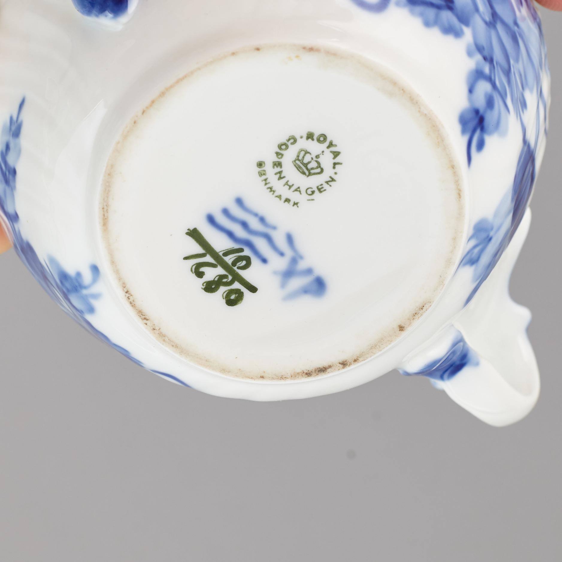 ROYAL COPENHAGEN, a 'Blå Blomst' part coffee and tea service, Denmark (62 pieces).