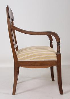 SALONGSGRUPP, 4 delar, Karl Johan-stil, 1900-tal.