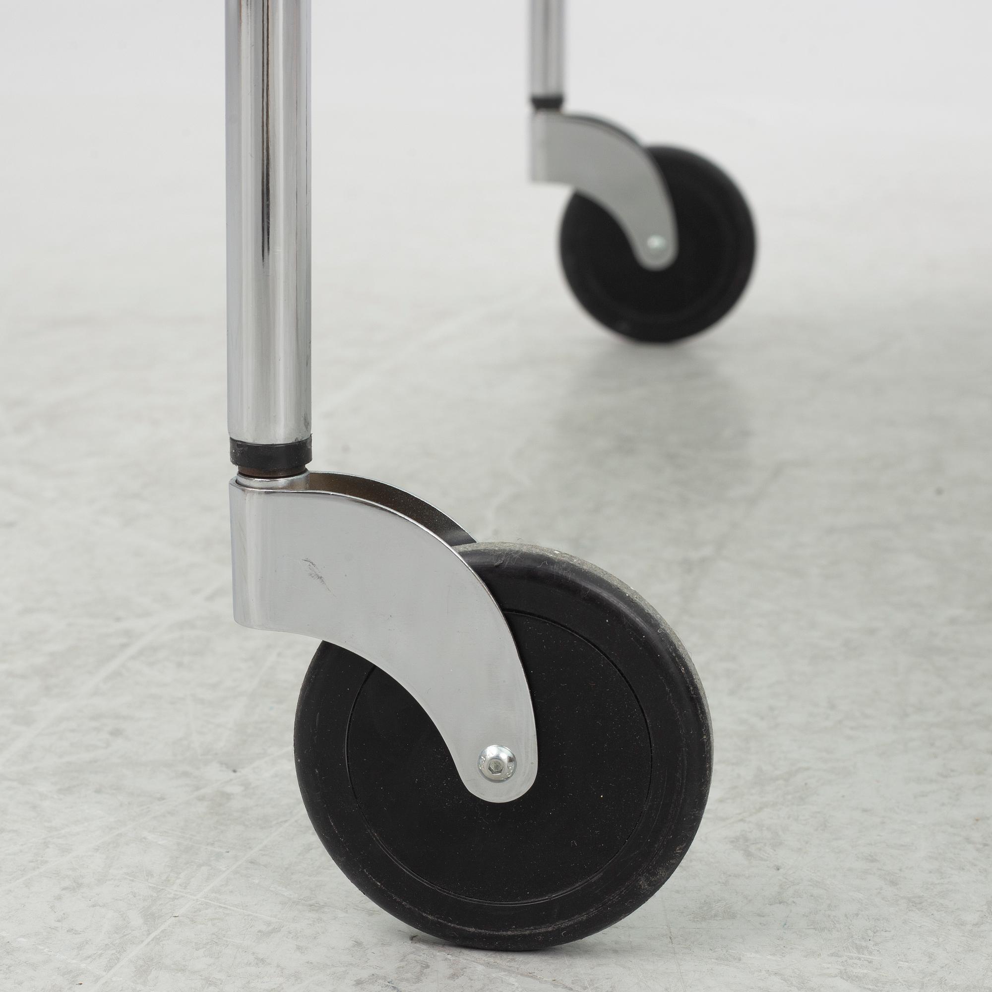 Gunilla Allard, a "Chicago" coffee table, Lammhults, Sweden.