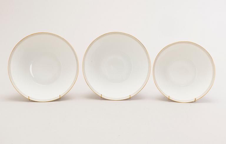 DINNERWARE, 61 pcs, 'Noblesse', porcelain, Hutschenreuther, Bavaria.
