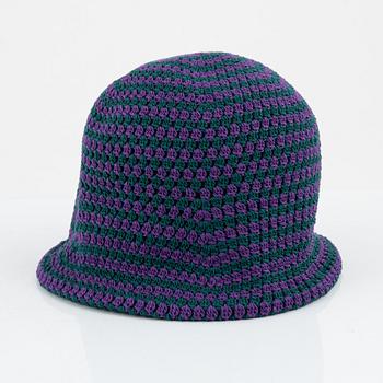 Prada, knitted cotton hat, size S.