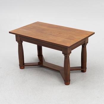Bord, möjligen Danmark, 1910/20-tal.