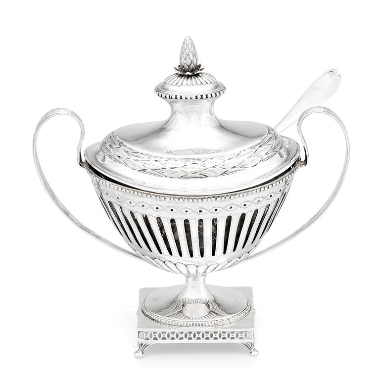 A Swedish late 18th Century, Gustavian silver sugar bowl, mark of Isak Appelquist, Stockholm 1795.