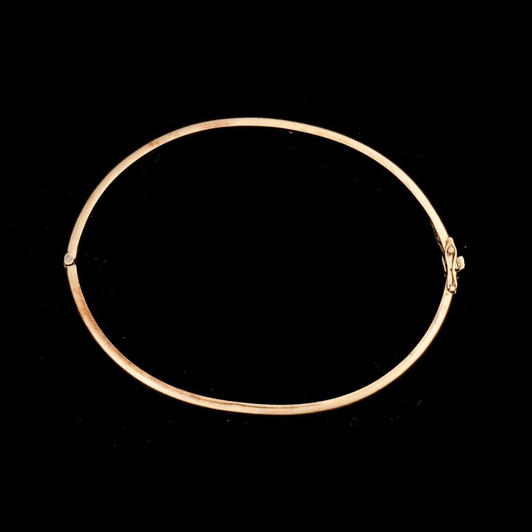 ARMRING, stel, 18k guld, ABJ, Stockholm, 1947. Vikt ca 6,8 g.
