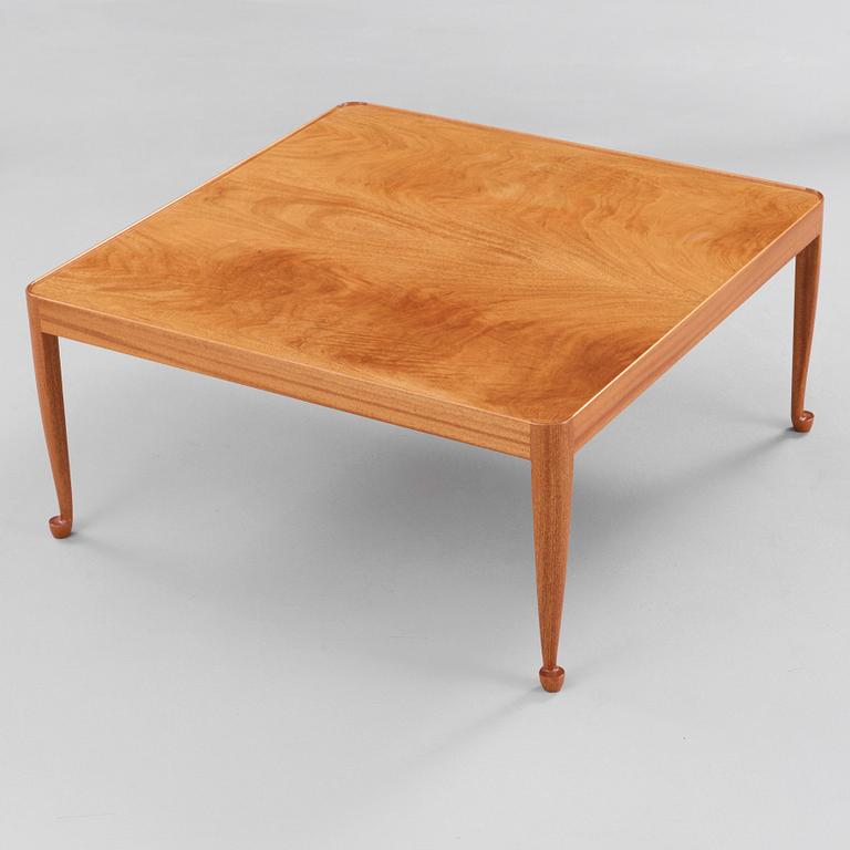 JOSEF FRANK, bord, "Diplomat", Firma Svenskt Tenn, modell 2073.