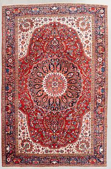 Matta, semiantik Ahar, Nordvästra Iran, ca 410 x 307 cm.