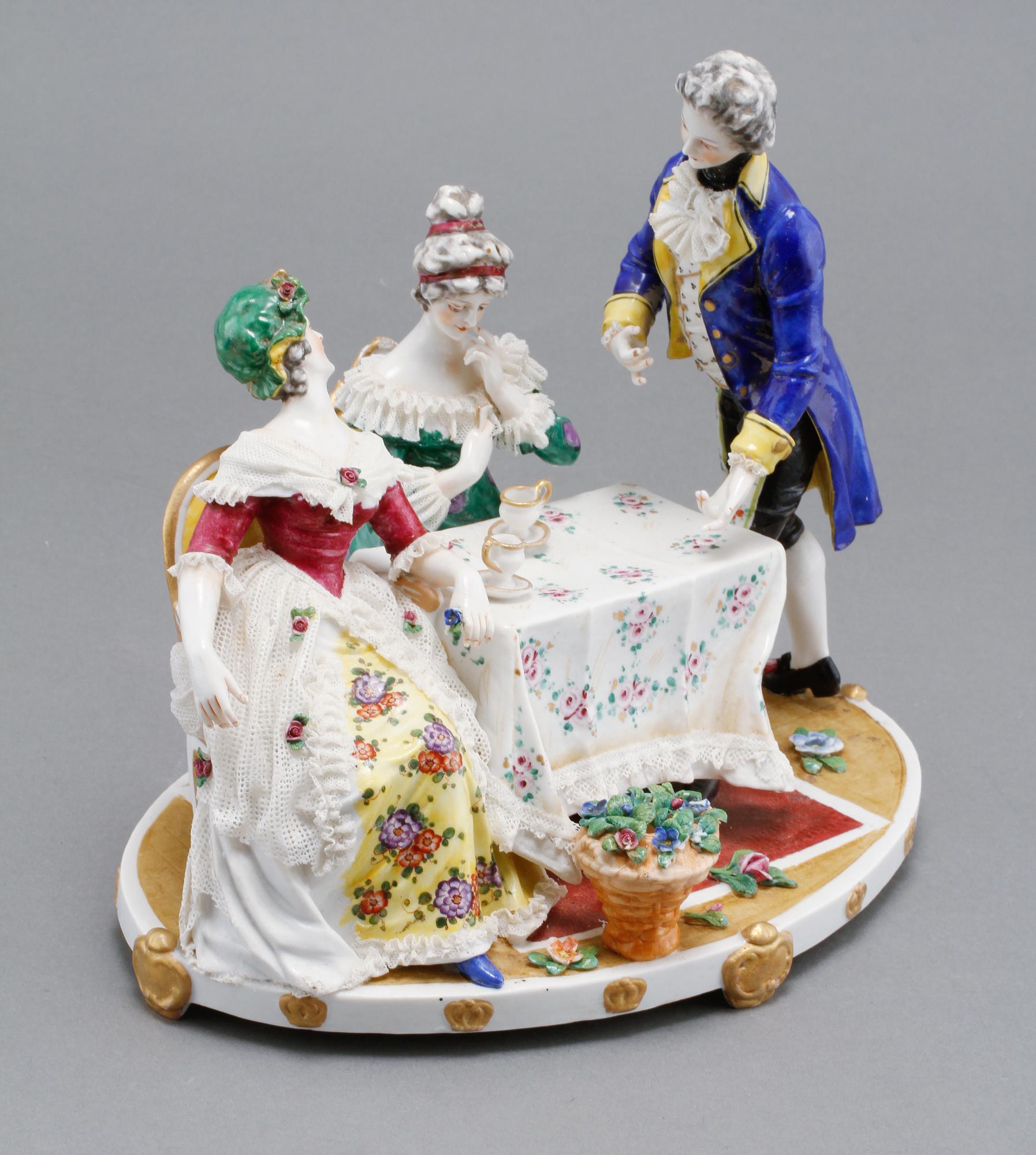 FIGURIN, porslin, Wien-liknande märkning, 1900-tal.