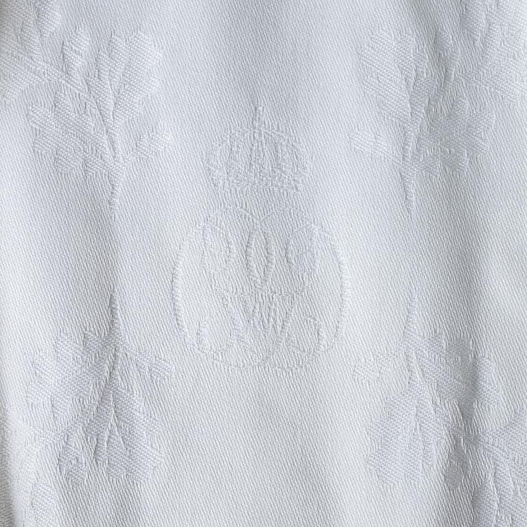 Tablecloths, 4 pcs, and 10 placemats, linen damask, "The Royal Anniversary and World Scout Centennial Present", Georg Jensen.